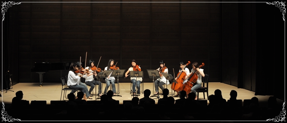 写真：Bloom Quartet & Ensemble